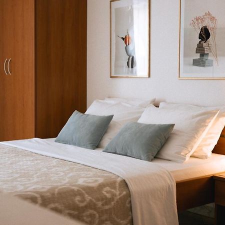 Garden House Vodice Apartment Bagian luar foto