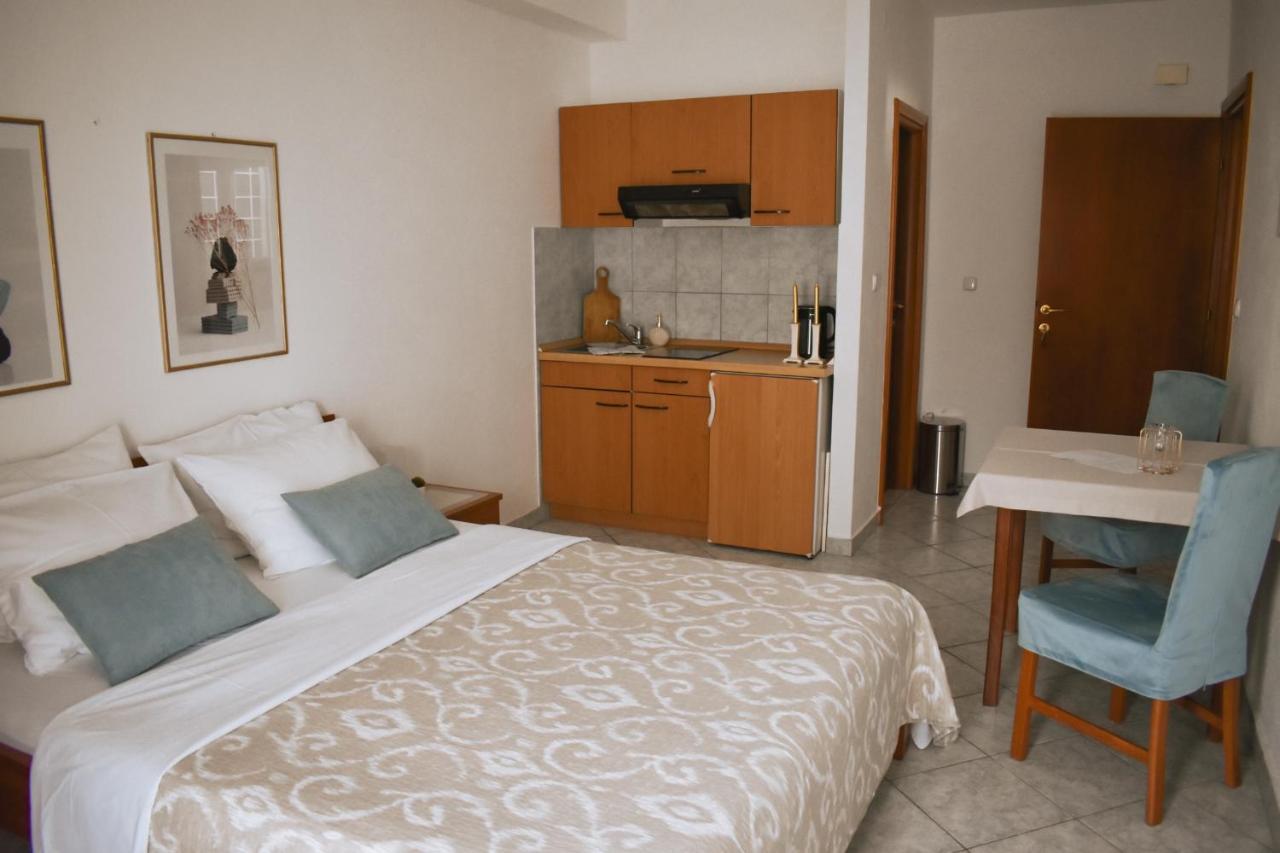 Garden House Vodice Apartment Bagian luar foto