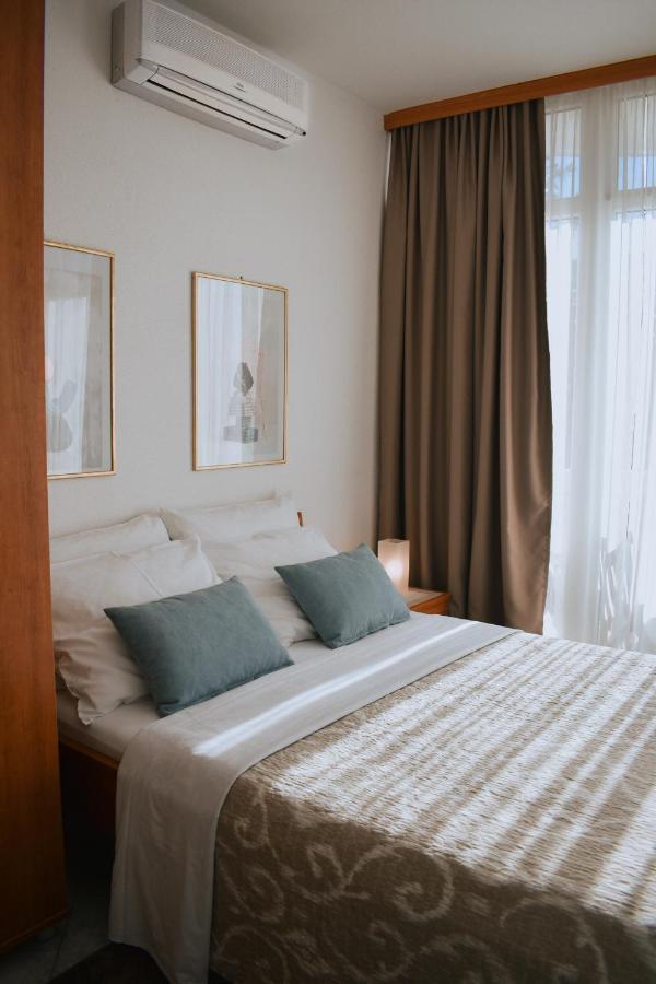 Garden House Vodice Apartment Bagian luar foto